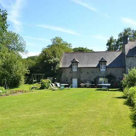 Self Catering Des Trauchandieres * Saint-Jouan-des-Guerets